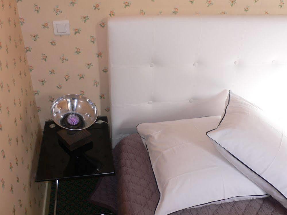 Bed and Breakfast Ermitage De Peyreleau Esterno foto